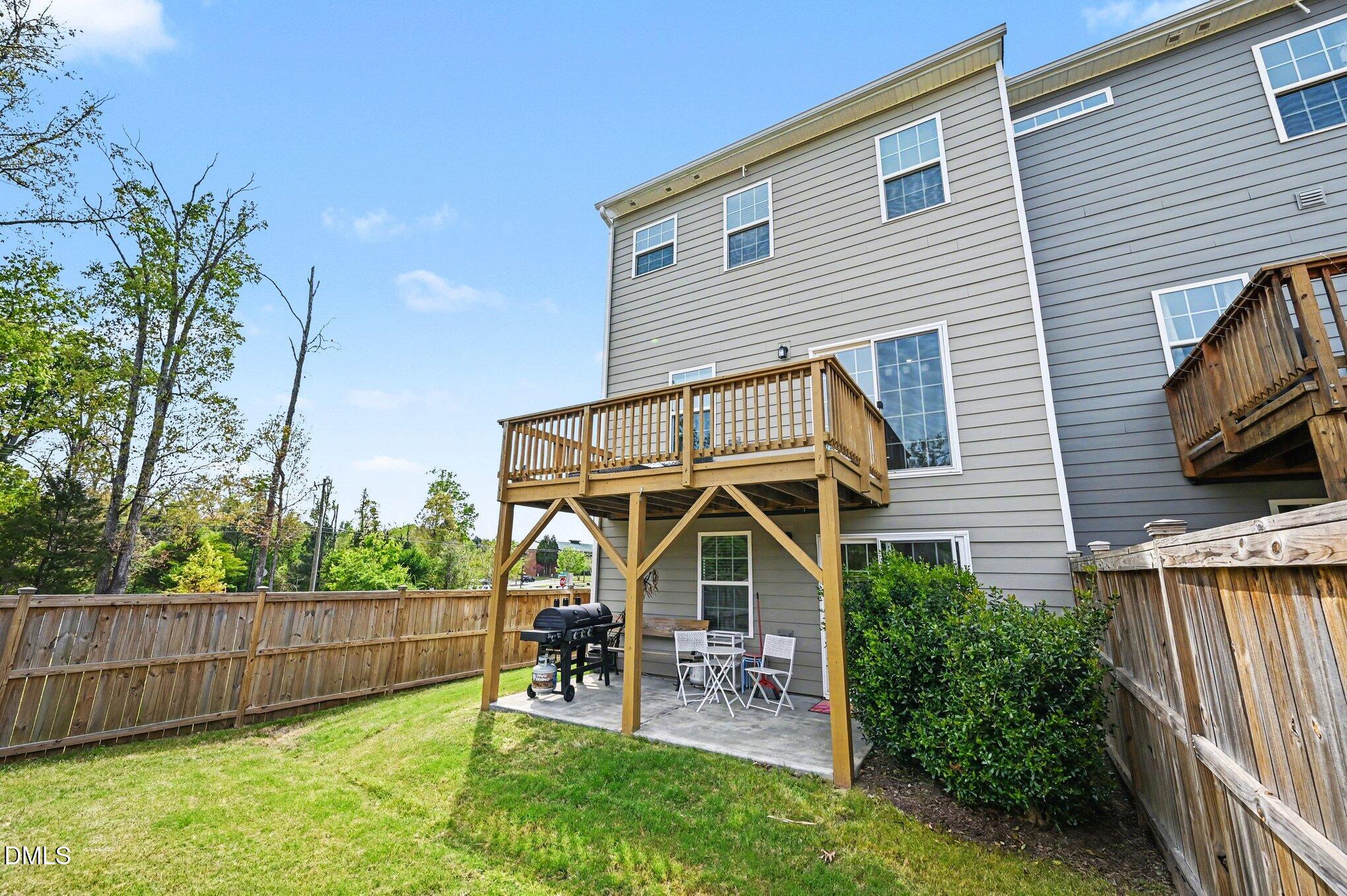 4921 Randall Road Durham, NC 27707 - Photo 24 of 27 025_file_9810