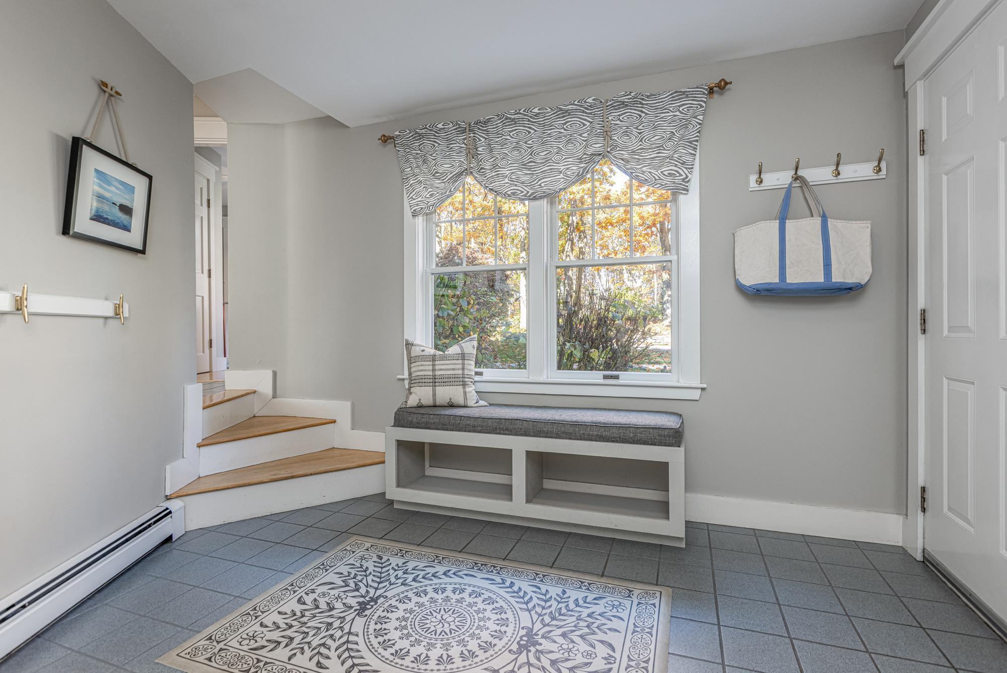 1015 Shore Road Cape Elizabeth, ME 04107 - Photo 28 of 68 1015 Shore Rd_W5_029