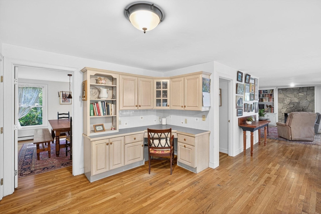 36 Tar Kiln Road Orleans, MA 02653 - Photo 8 of 42 a living room with furniture and a wooden floor