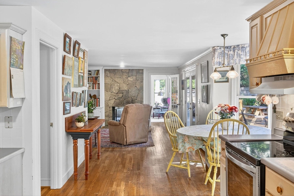 36 Tar Kiln Road Orleans, MA 02653 - Photo 10 of 42 a living room with furniture and a wooden floor