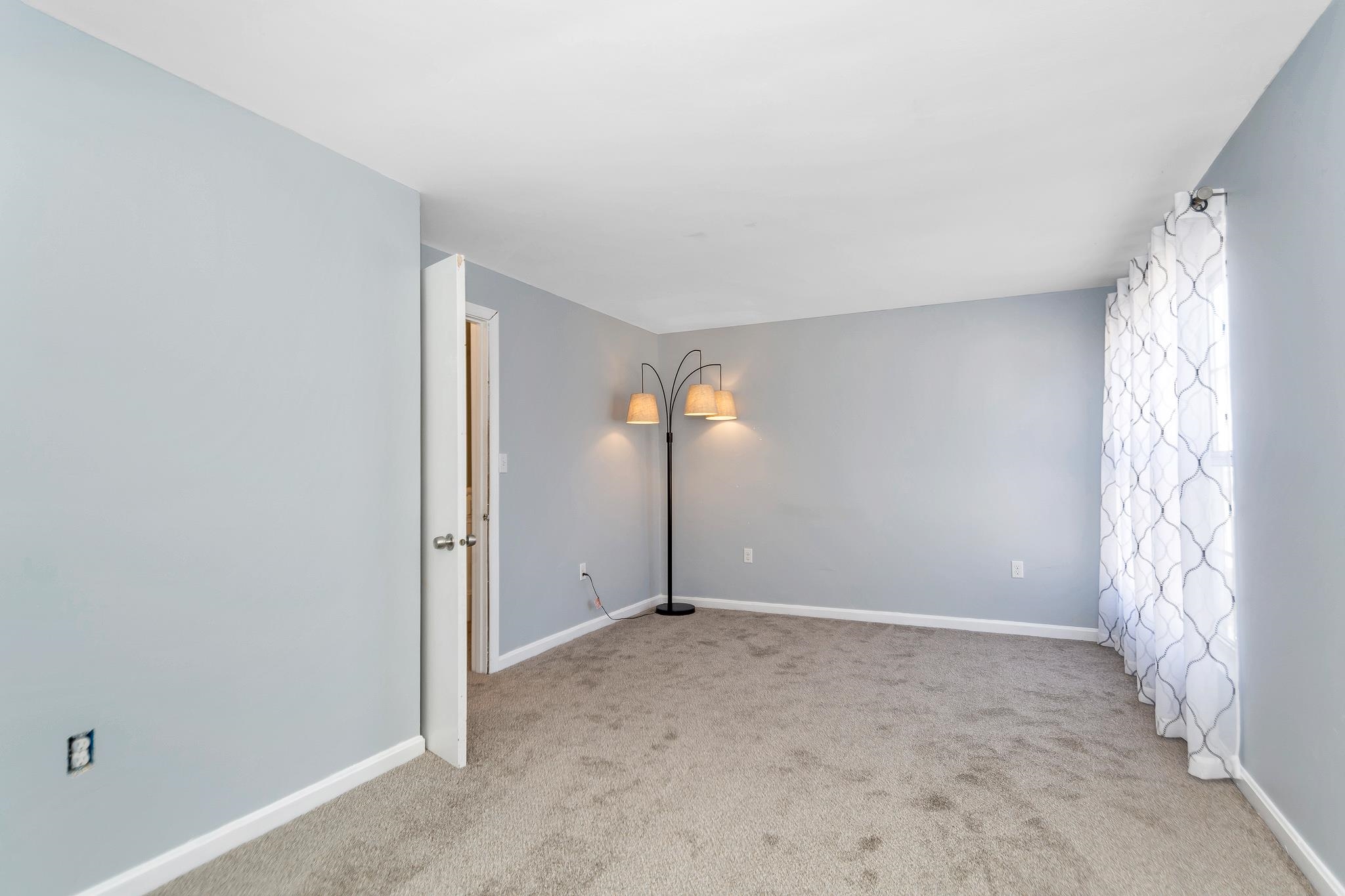 10 East Ridge Road Merrimack, NH 03054 - Photo 19 of 26