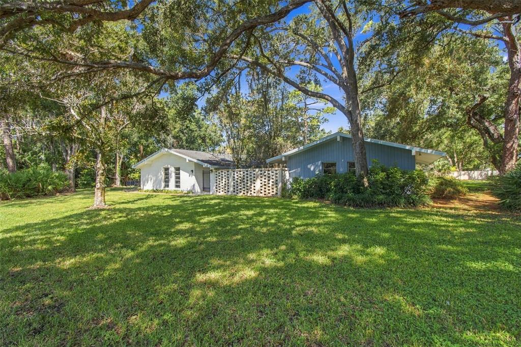 1996 Glenn Road Clearwater, FL 33764 - Photo 1 of 51 Gallery Image 1