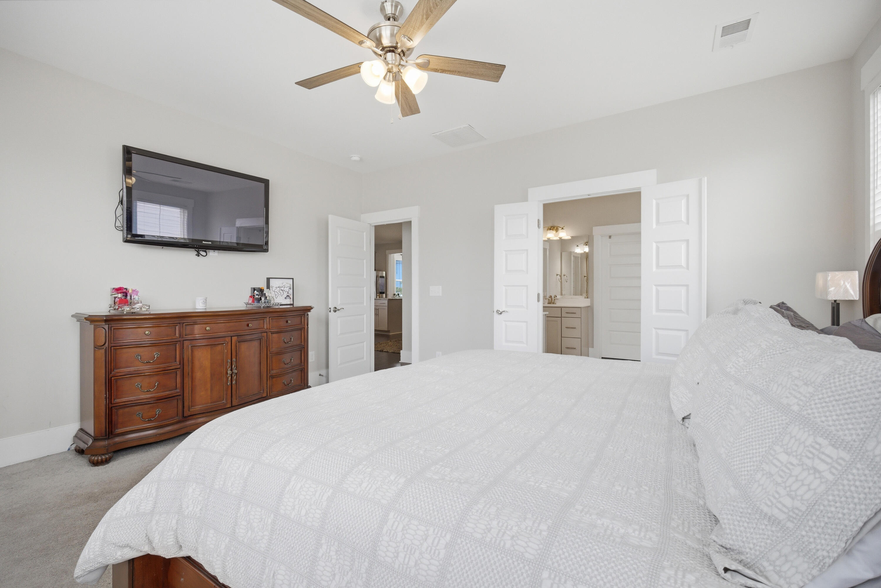 123 Hewitt Street Summerville, SC 29486 - Photo 35 of 82
