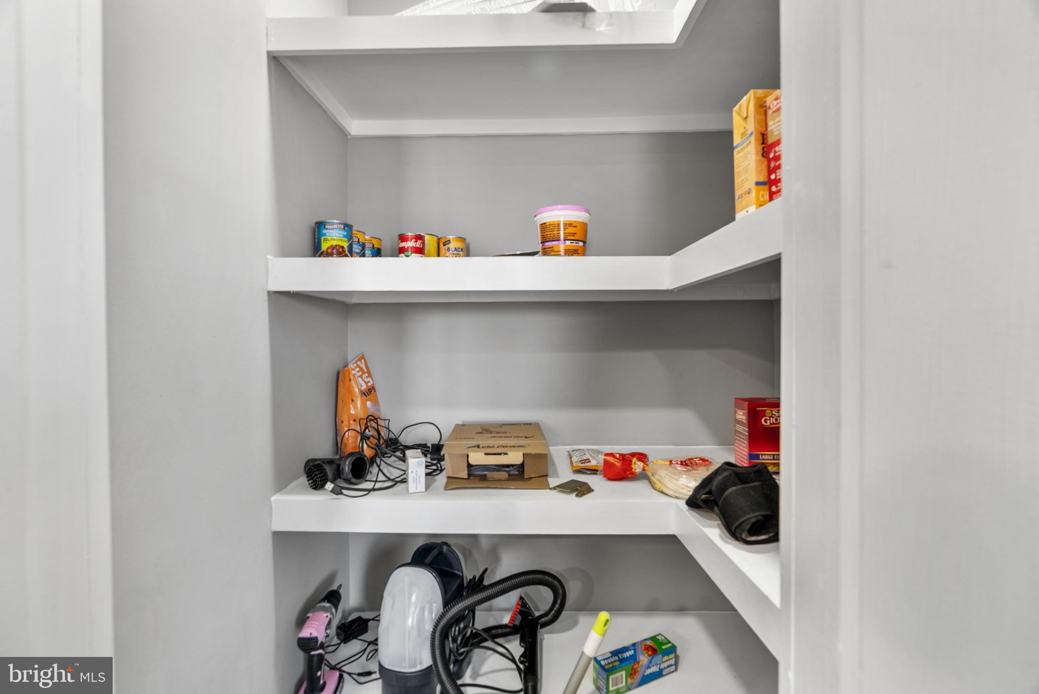182 Joliet Street Washington, DC 20032 - Photo 13 of 49 a utility room with storage and utility