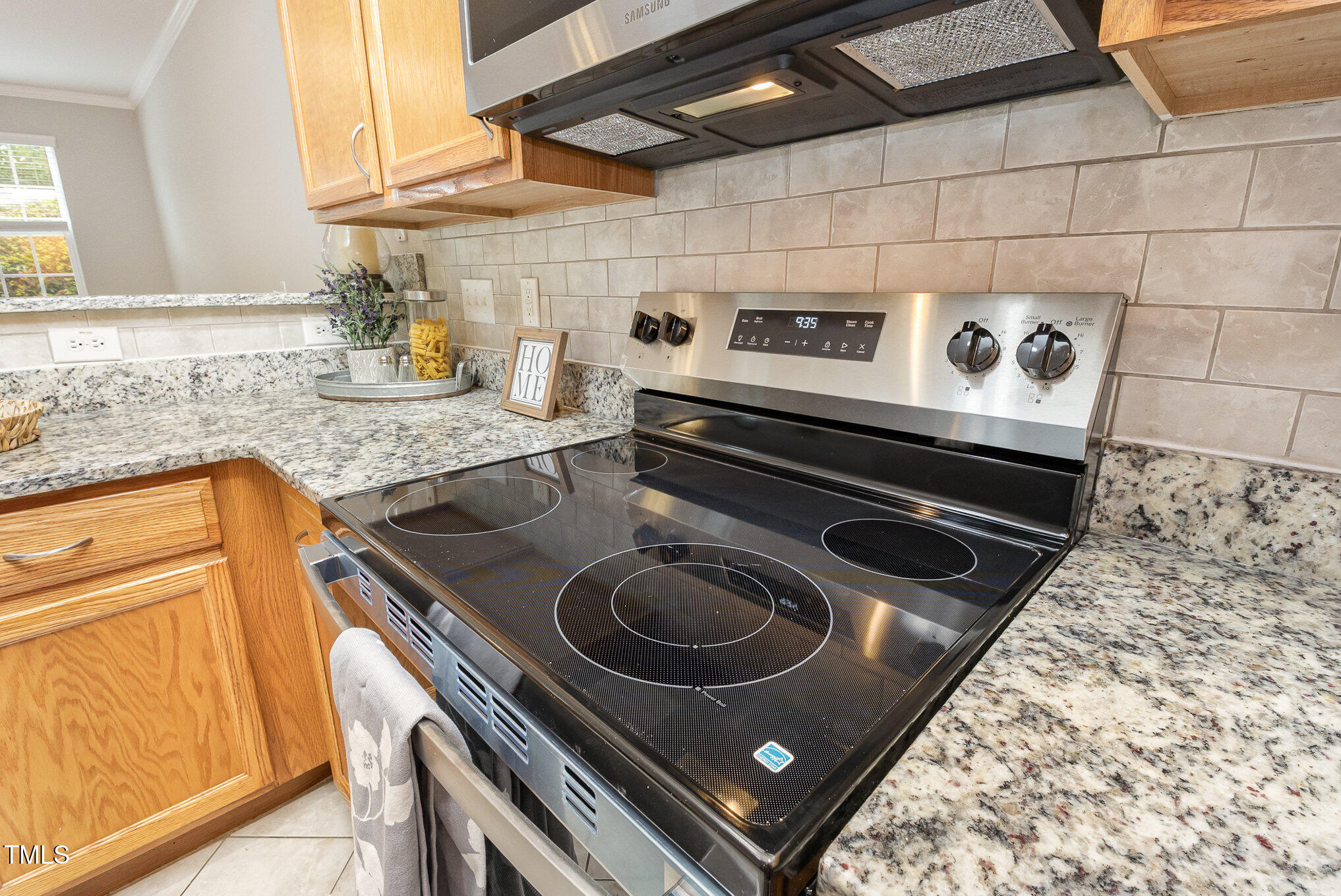 8240 Belneath Court Raleigh, NC 27613 - Photo 17 of 44 010_cj4a4649-edit_540