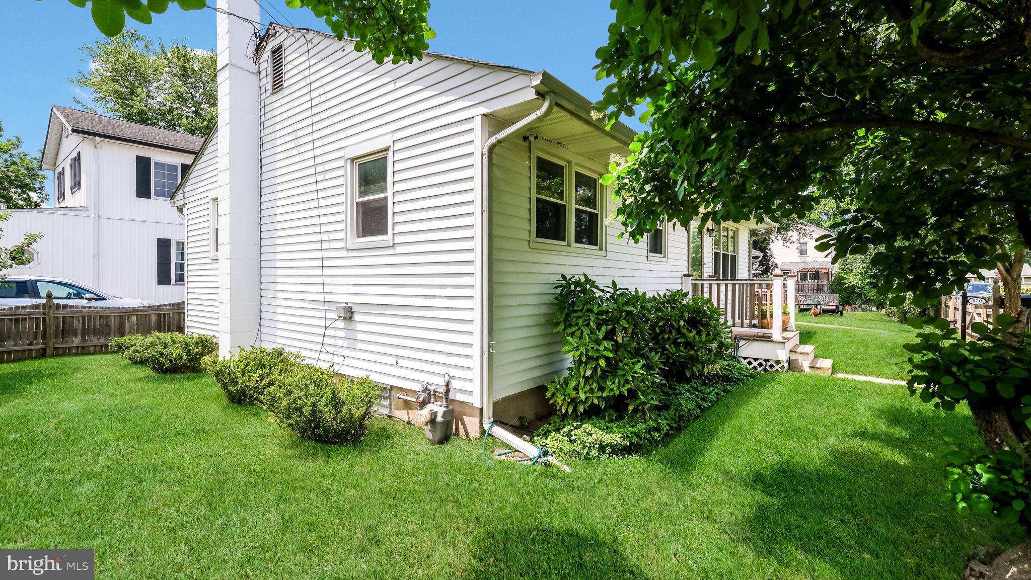 620 Christy Avenue Croydon, PA 19021 - Photo 3 of 32