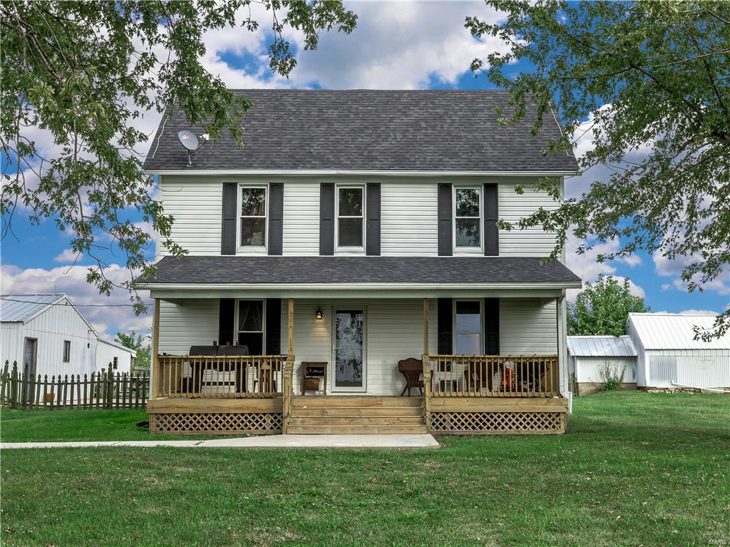 8526 State Rte 4 Staunton, IL 62088 - Photo 2 of 33