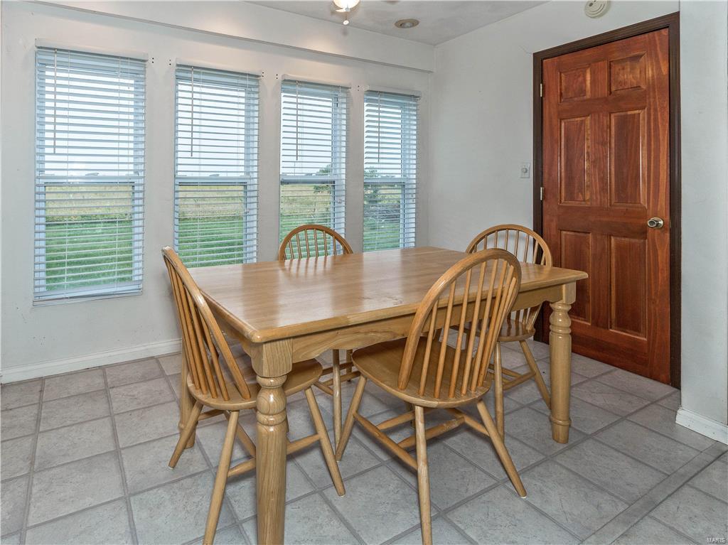 8526 State Rte 4 Staunton, IL 62088 - Photo 25 of 33