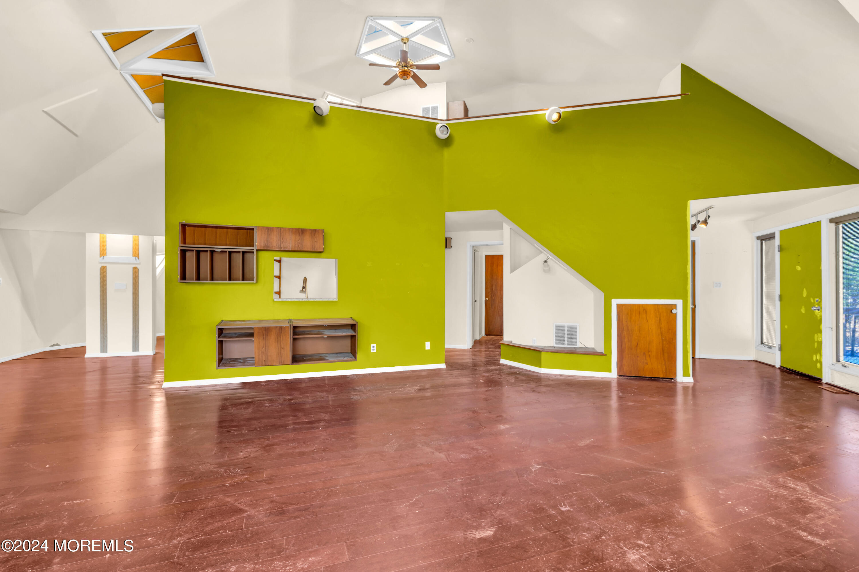 145 Woods Road Hightstown, NJ 08520 - Photo 11 of 64 015_ey203146