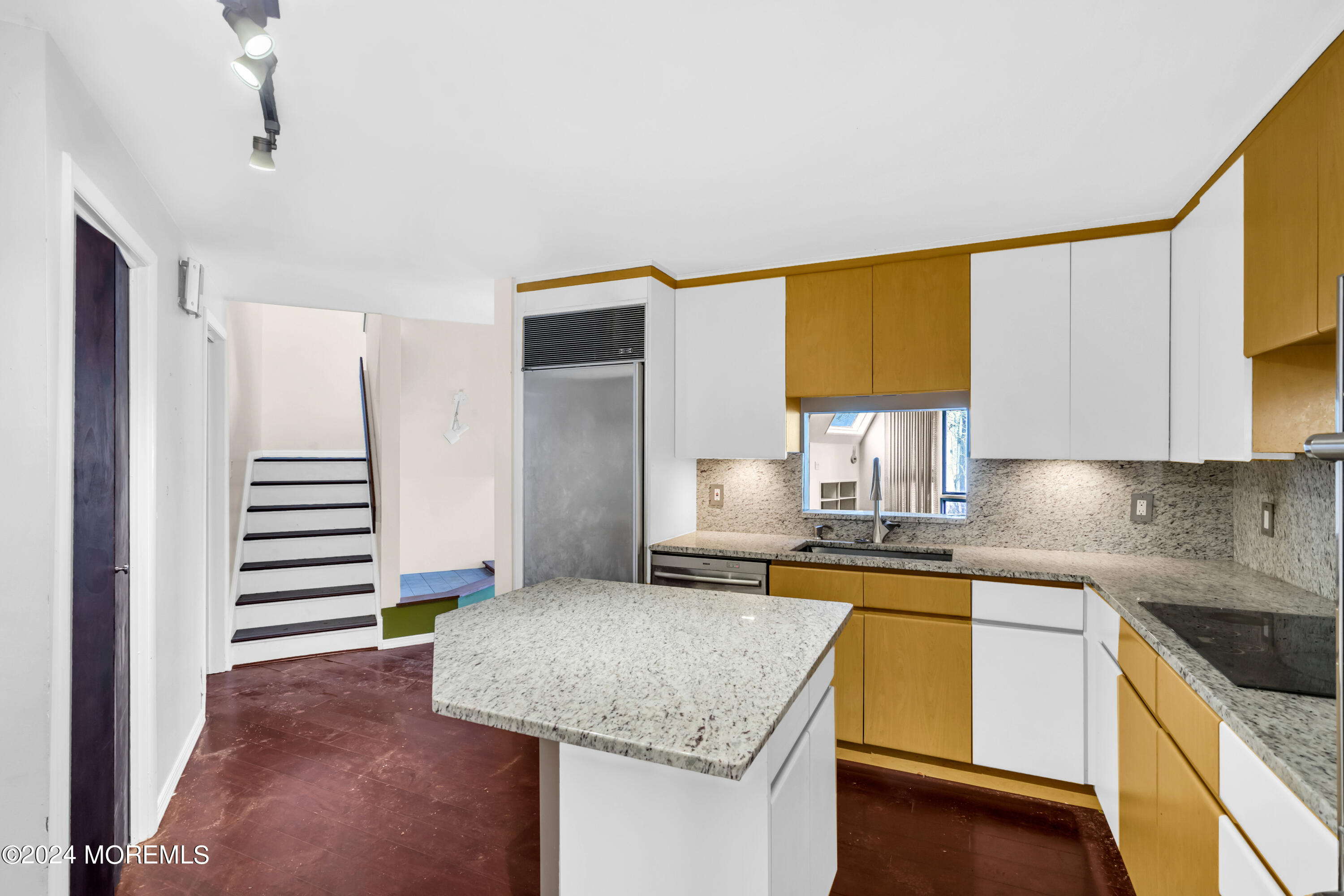 145 Woods Road Hightstown, NJ 08520 - Photo 22 of 64 024_ey203191