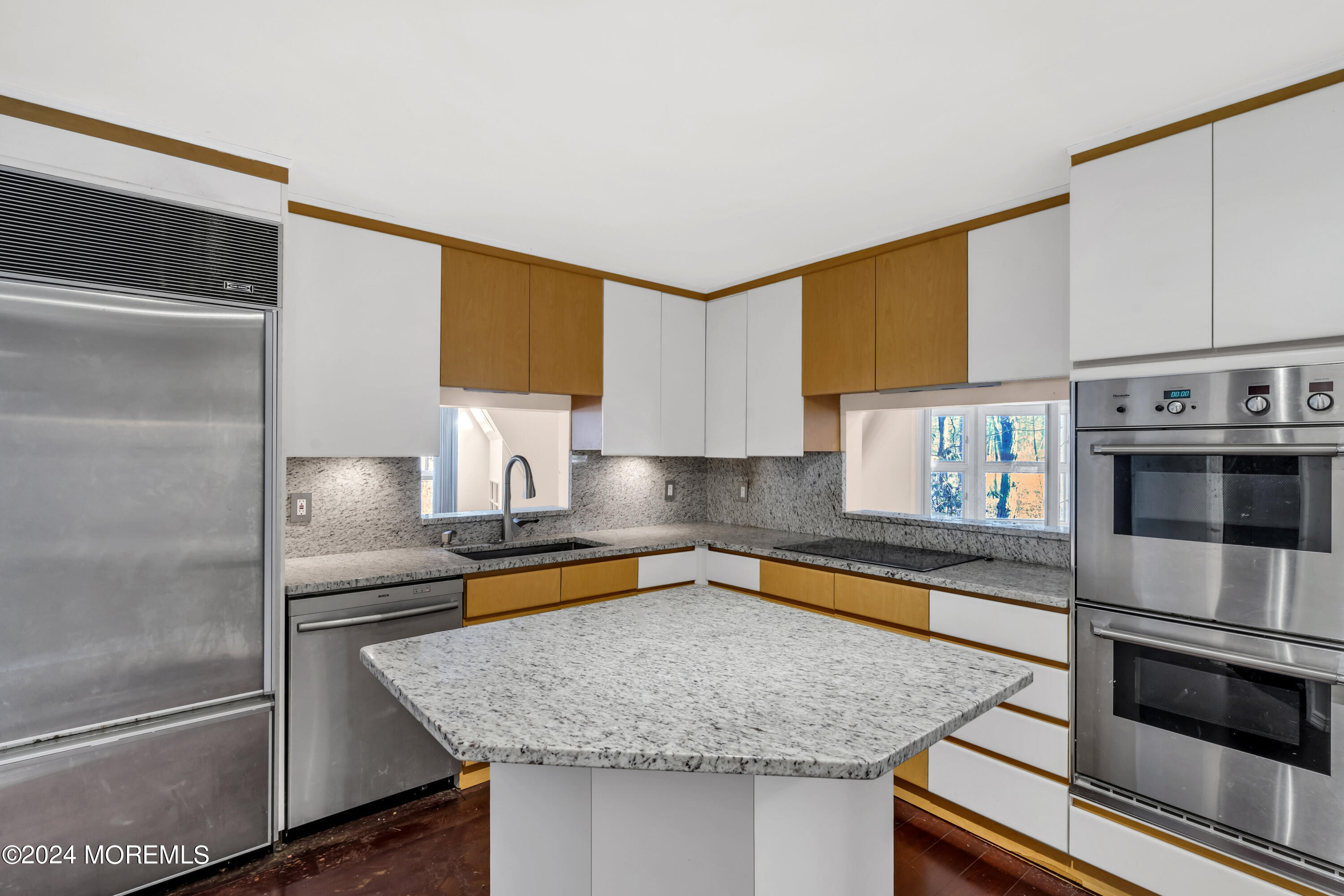 145 Woods Road Hightstown, NJ 08520 - Photo 23 of 64 025_ey203196