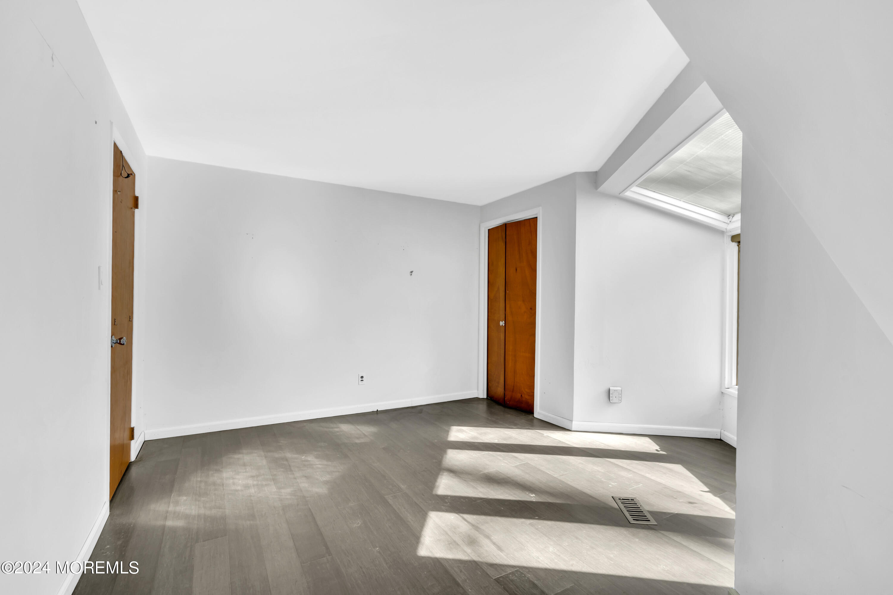 145 Woods Road Hightstown, NJ 08520 - Photo 35 of 64 037_ey203266