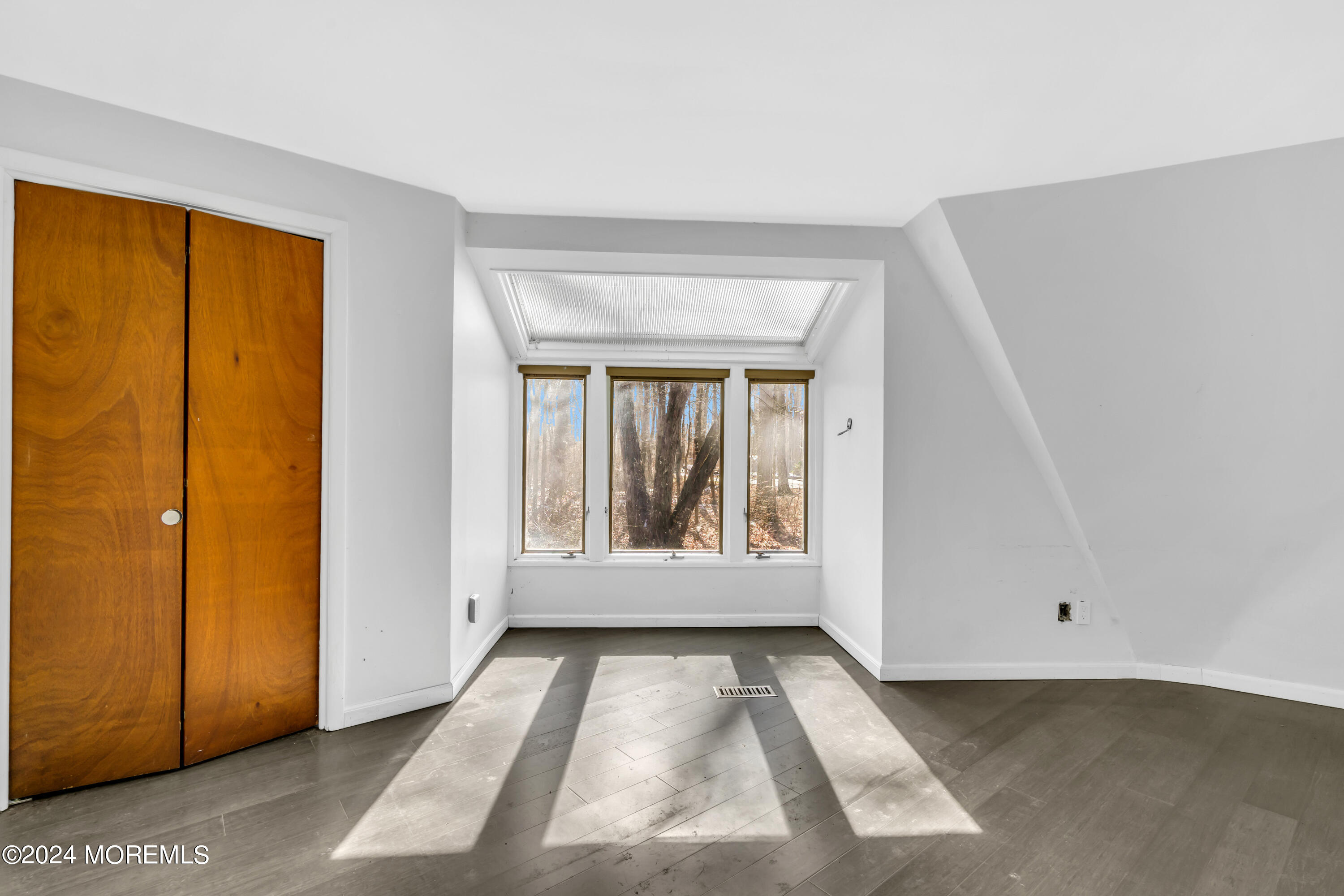 145 Woods Road Hightstown, NJ 08520 - Photo 37 of 64 039_ey203271