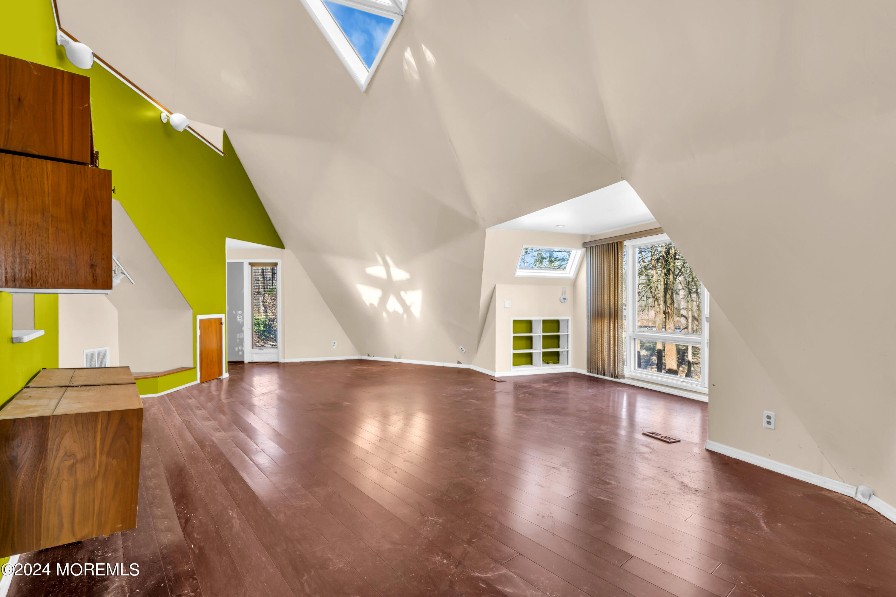 145 Woods Road Hightstown, NJ 08520 - Photo 9 of 64 013_ey203136