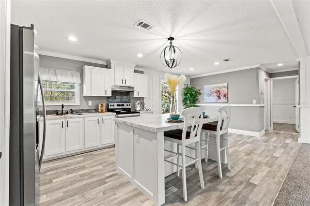 $294,000 | 14247 Hurricane Drive, Weeki Wachee, FL 34614