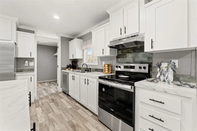 $294,000 | 14247 Hurricane Drive, Weeki Wachee, FL 34614