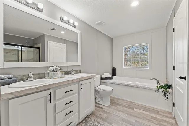 $294,000 | 14247 Hurricane Drive, Weeki Wachee, FL 34614