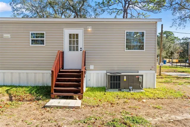 $294,000 | 14247 Hurricane Drive, Weeki Wachee, FL 34614