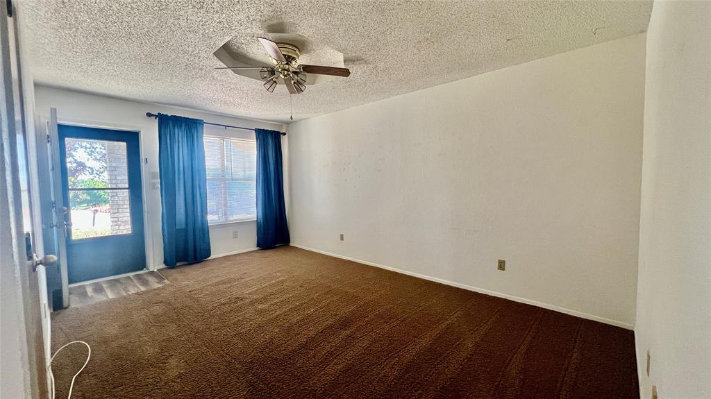 301 Garner Road Weatherford, TX 76086 - Photo 3 of 9 Gallery Image 3