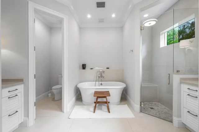 $12,000 | 135 Dixie Boulevard, Delray Beach, FL 33444