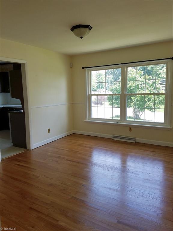 207 Ragsdale Road Jamestown, NC 27282 - Photo 5 of 26 Gallery Image 5