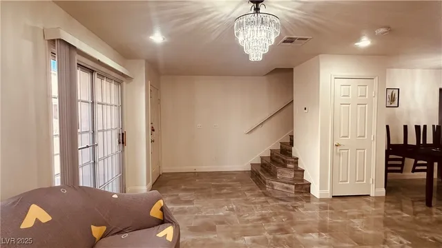 $1,900 | 6012 Ghost Town Trail, Las Vegas, NV 89118