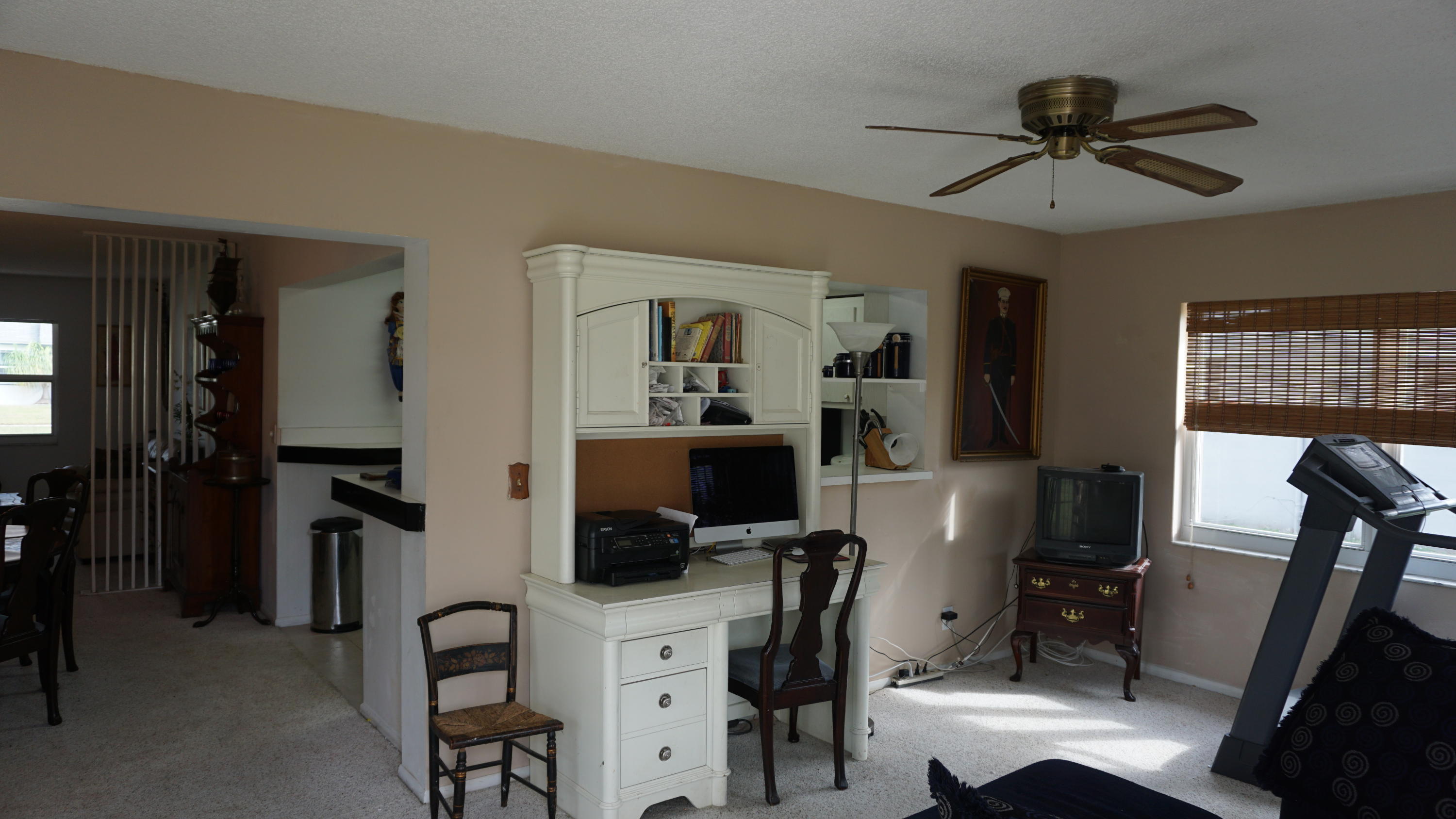 19287 Liberty Road Boca Raton, FL 33434 - Photo 10 of 24 Family Room