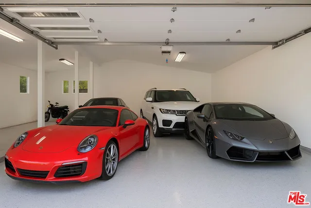 $12,998 | 9425 Gierson Avenue, Unit 1/2, Chatsworth, CA 91311