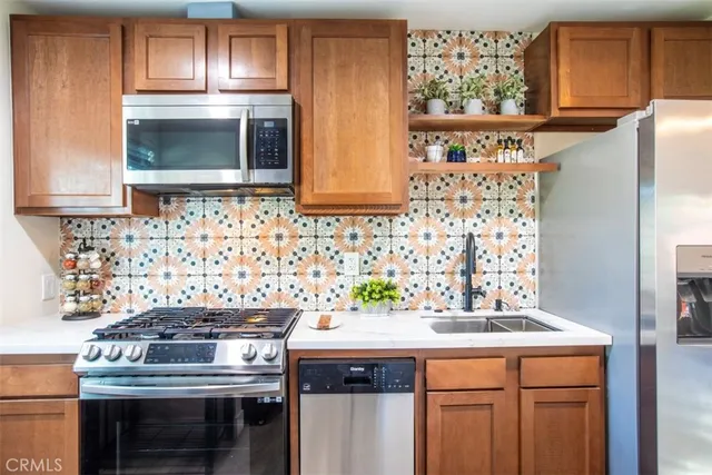 $11,000 | 32052 Via Alicia, San Juan Capistrano, CA 92675