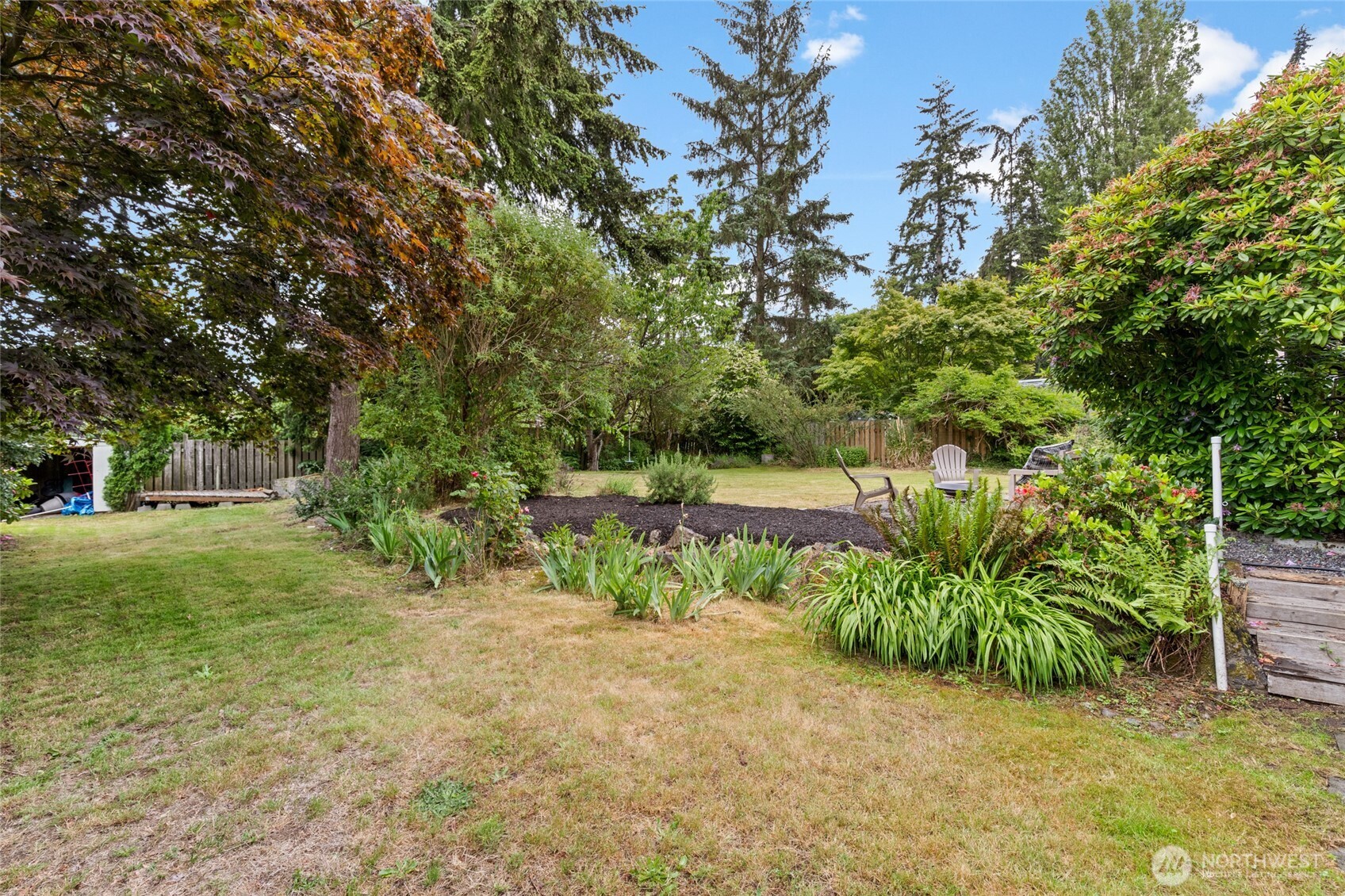8707 Maple Lane Edmonds, WA 98026 - Photo 38 of 40