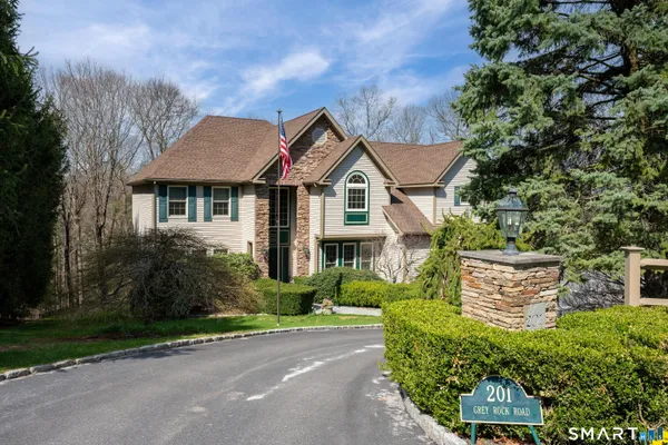 $899,000 | 201 Grey Rock Road, Southbury, CT 06488