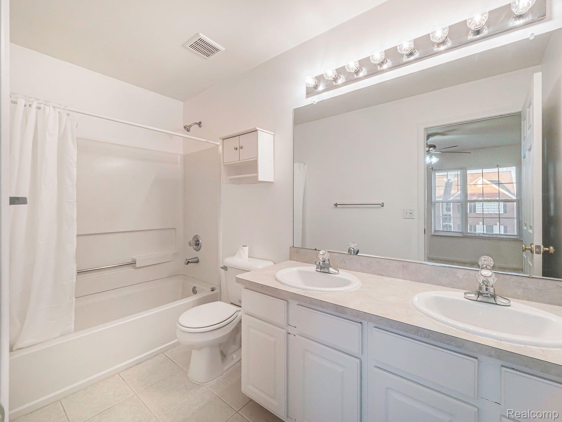 526 Cherry Orchard Road Canton, MI 48188 - Photo 18 of 26 Gallery Image 18