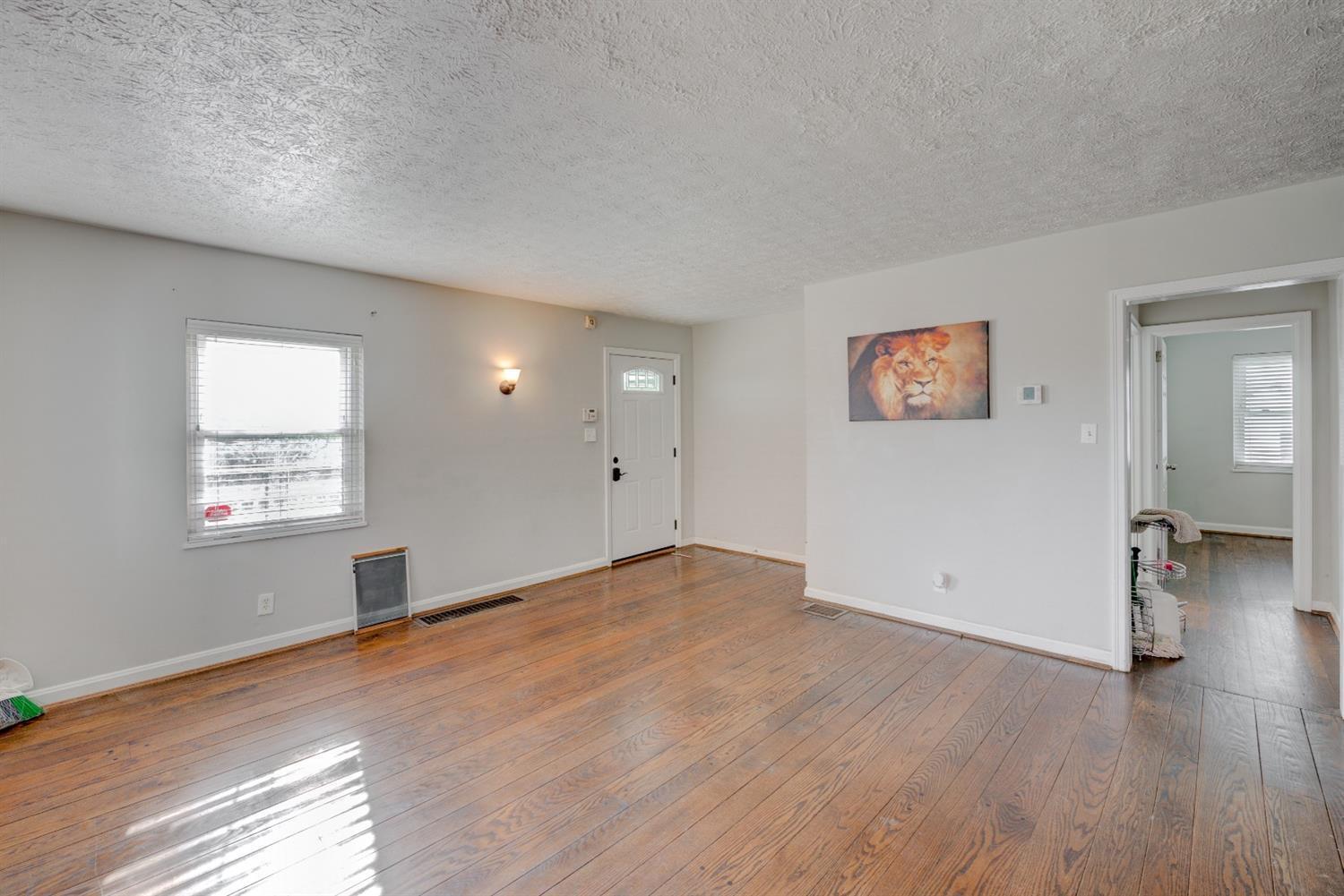 3619 Old Red Bank Road Cincinnati, OH 45208 - Photo 2 of 31 Gallery Image 2
