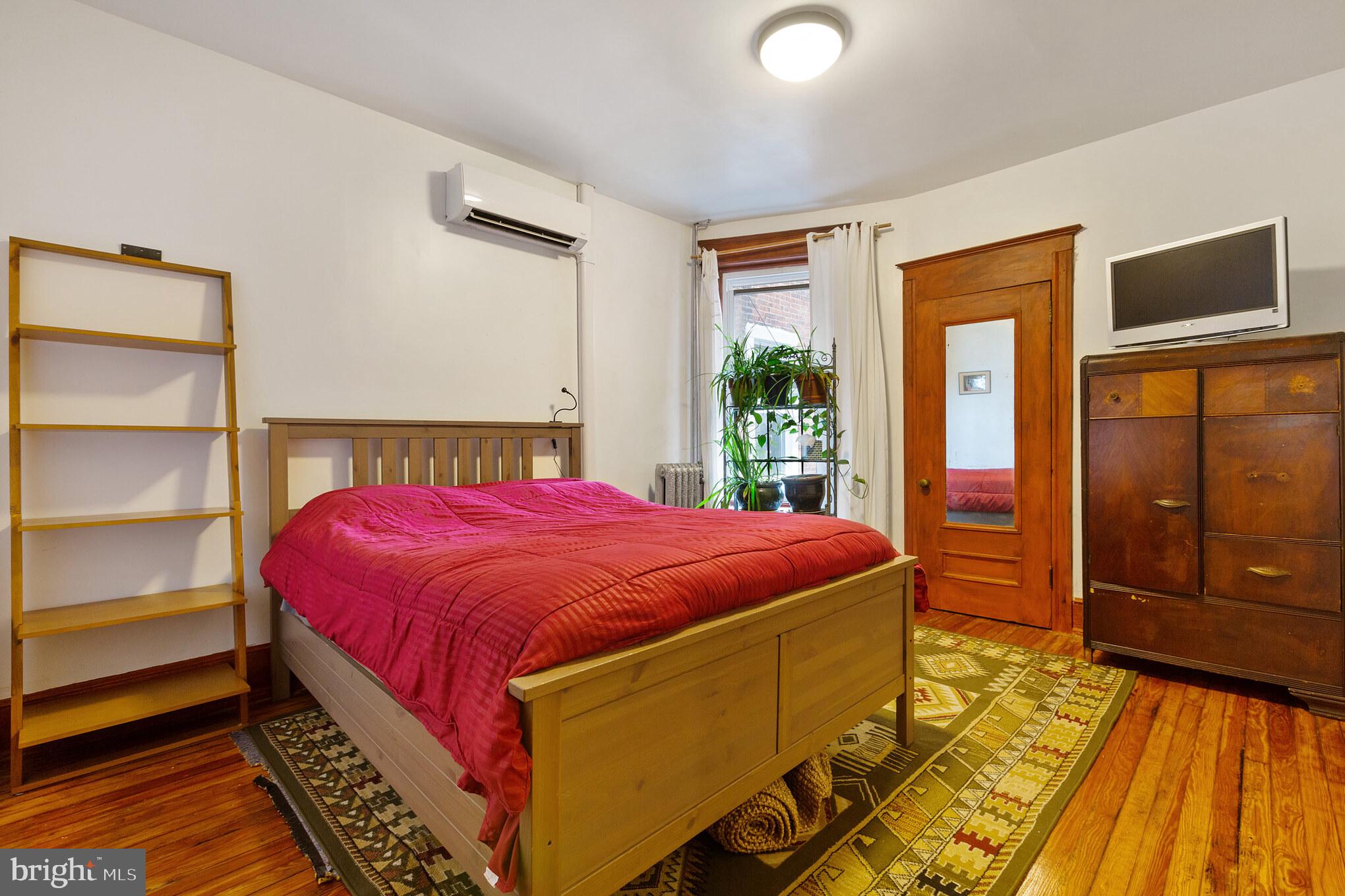 1122 South 51st Street Philadelphia, PA 19143 - Photo 13 of 31
