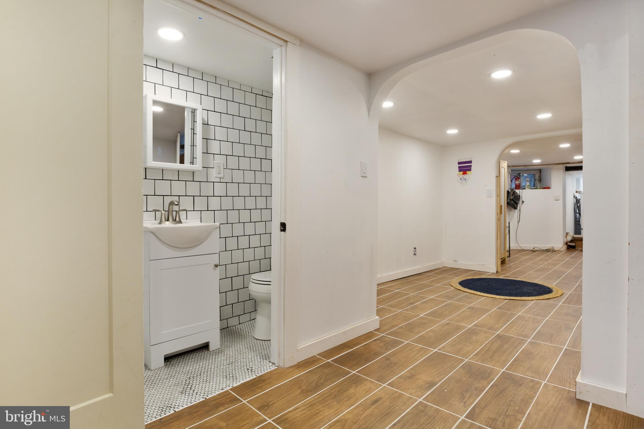1122 South 51st Street Philadelphia, PA 19143 - Photo 21 of 31