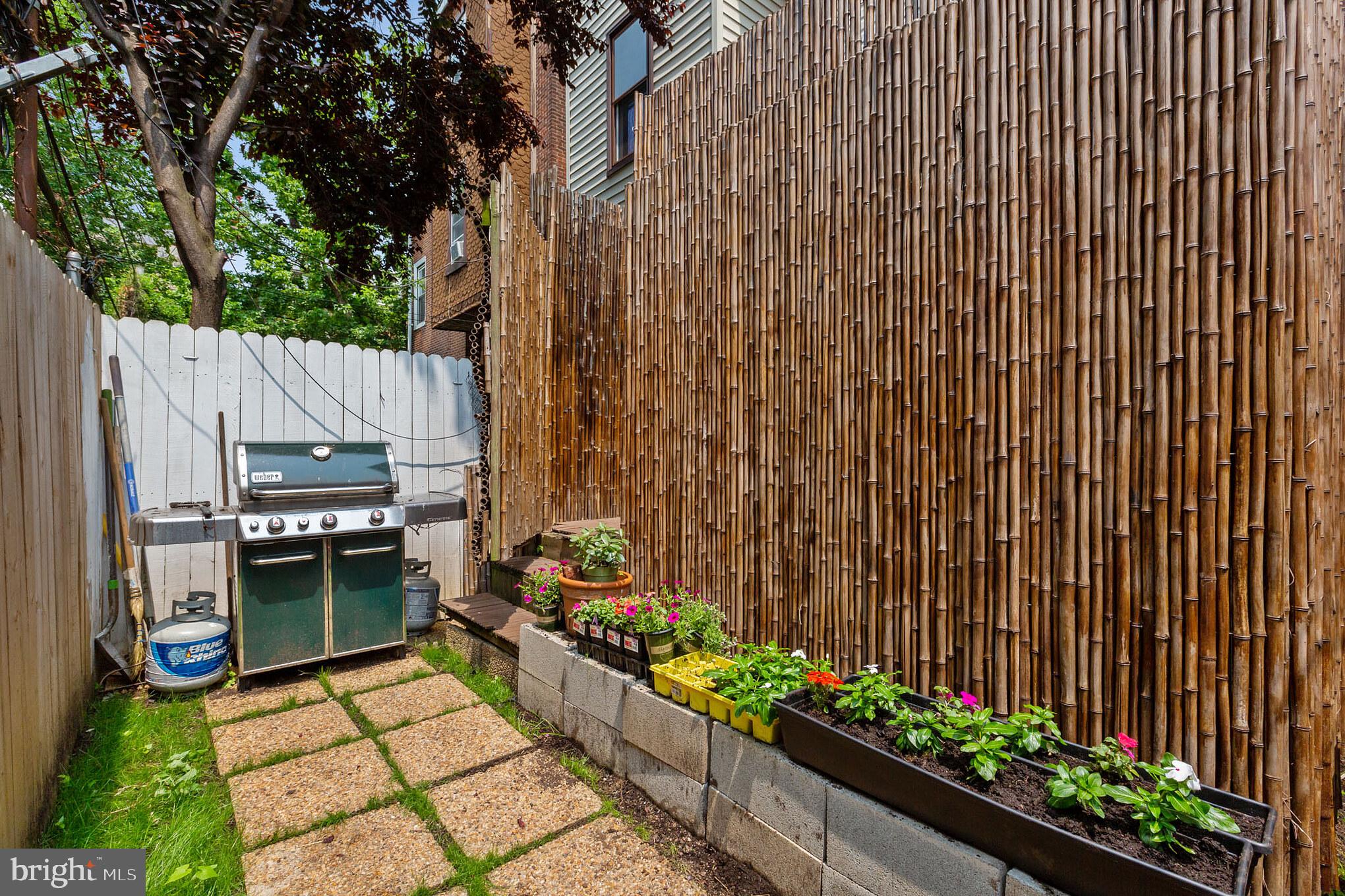 1122 South 51st Street Philadelphia, PA 19143 - Photo 23 of 31