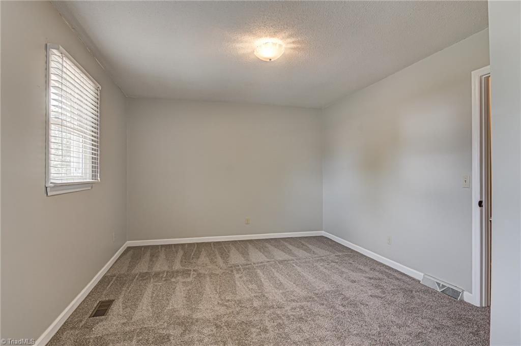 1862 Chestnut Grove Road King, NC 27021 - Photo 12 of 31 Upstairs bedroom #1