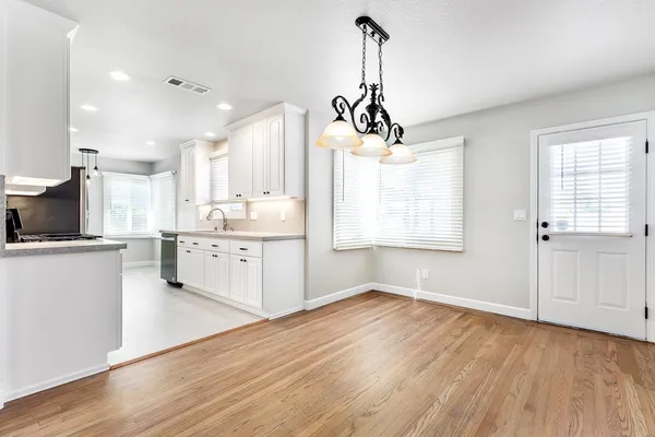 $515,000 | 2437 Parkwood Drive, Sacramento, CA 95821