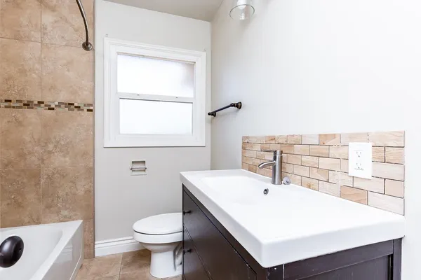 $515,000 | 2437 Parkwood Drive, Sacramento, CA 95821