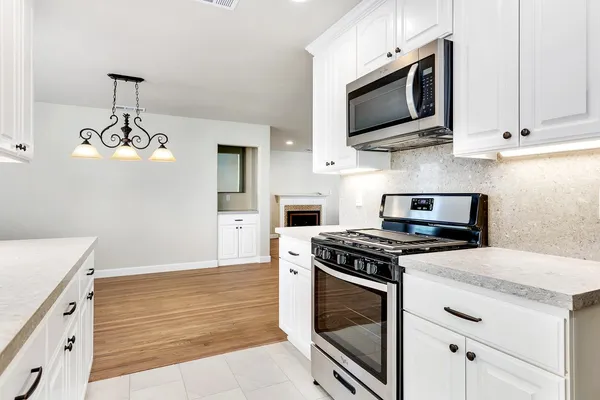 $515,000 | 2437 Parkwood Drive, Sacramento, CA 95821