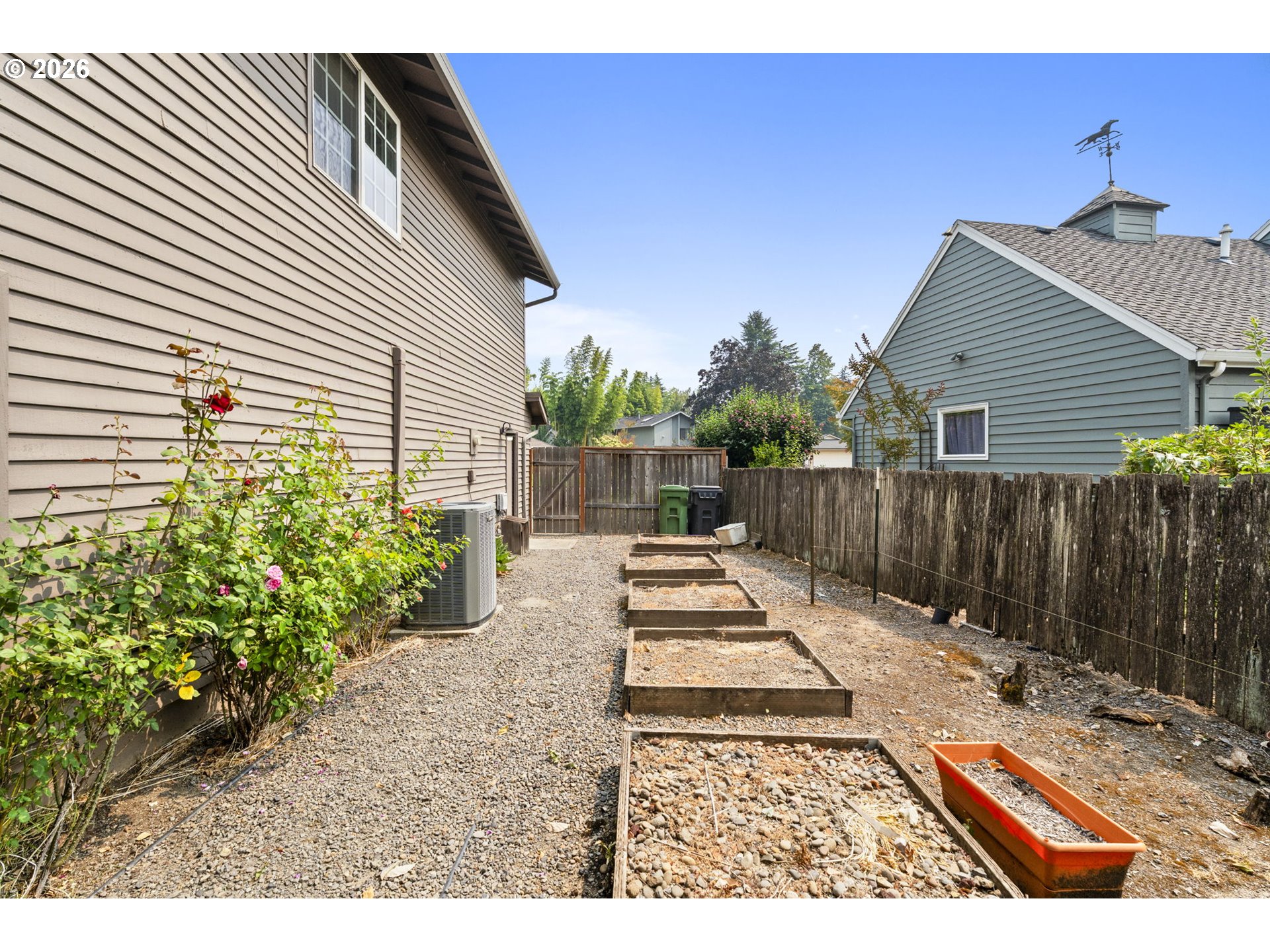 32485 Southwest Armitage Road Wilsonville, OR 97070 - Photo 34 of 37 Yard