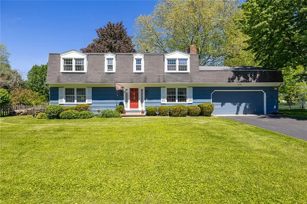 $344,900 | 1250 La Baron Circle, Webster, NY 14580