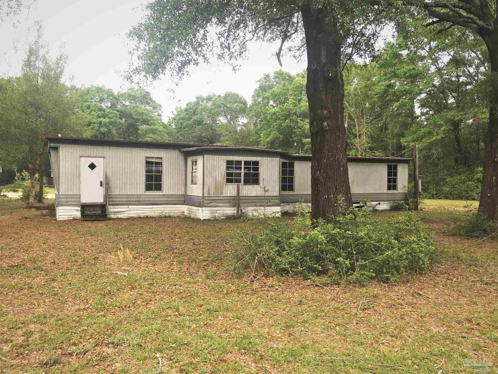 6591 Robie Road Milton, FL 32570 - Photo 4 of 16 Gallery Image 4