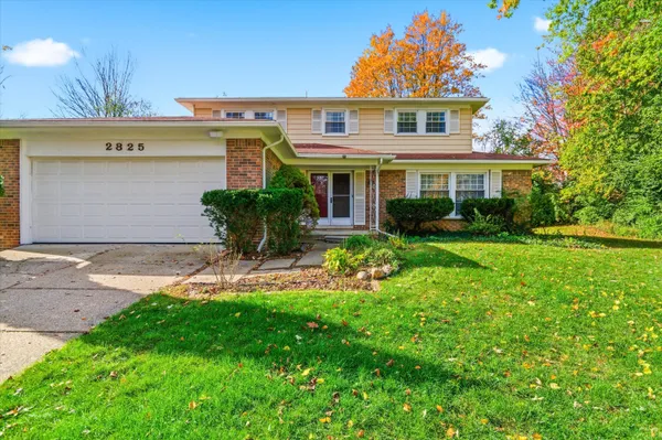 $3,000 | 2825 Tuebingen Parkway, Ann Arbor, MI 48105