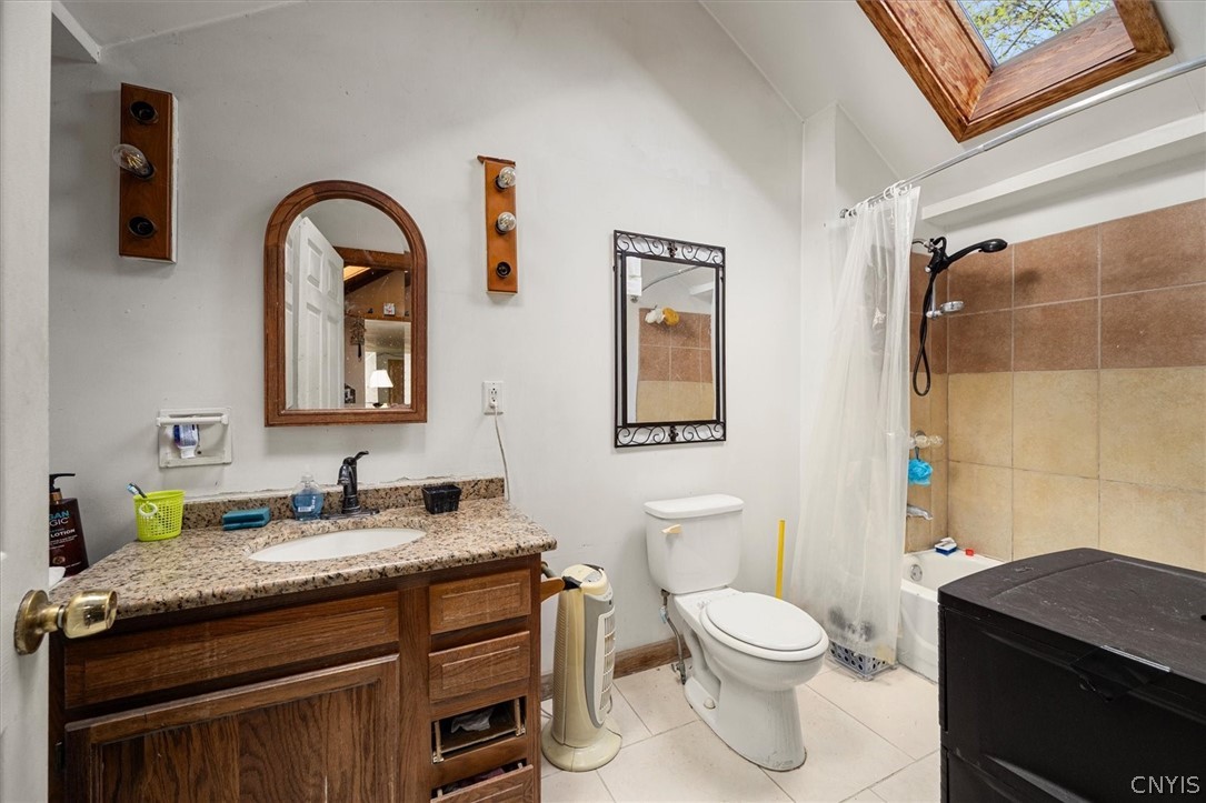 603 Clinton Street Manlius, NY 13066 - Photo 10 of 20 First floor bathroom