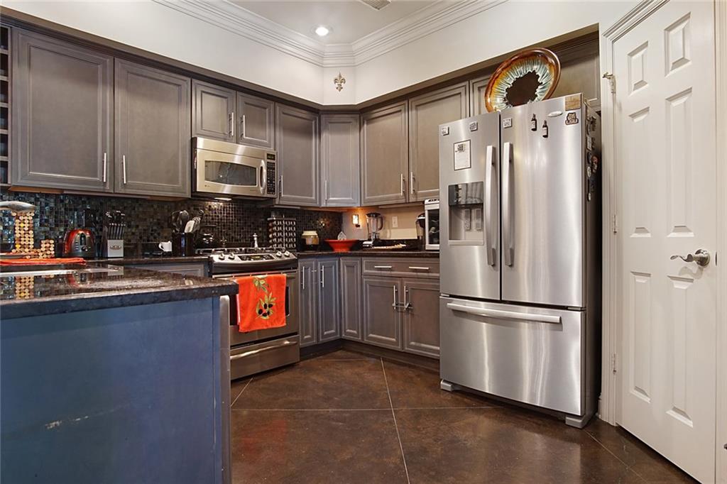1201 Rue Degas Mandeville, LA 70471 - Photo 8 of 24 Gallery Image 8