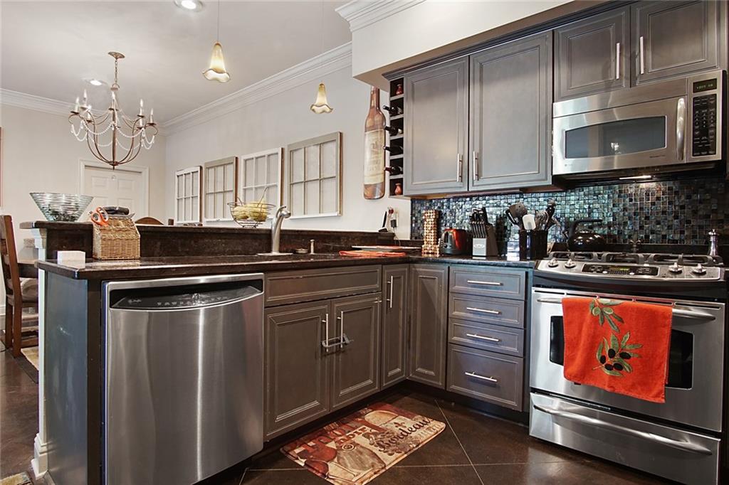 1201 Rue Degas Mandeville, LA 70471 - Photo 9 of 24 Gallery Image 9