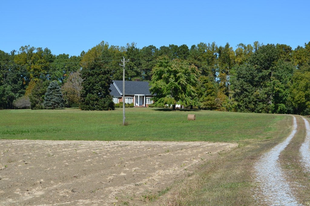 1355 Afton Grove Road Kenbridge, VA 23944 - Photo 2 of 40 Gallery Image 2