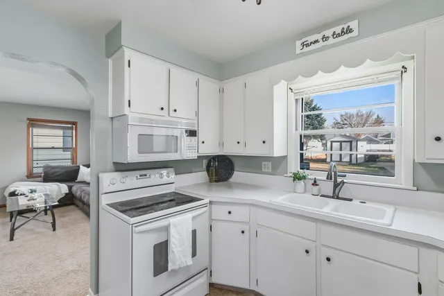 $235,000 | 853 McKinley Avenue, Beloit, WI 53511