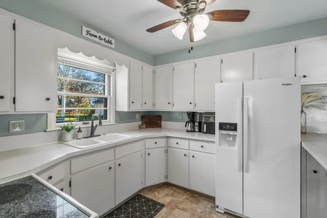 $235,000 | 853 McKinley Avenue, Beloit, WI 53511